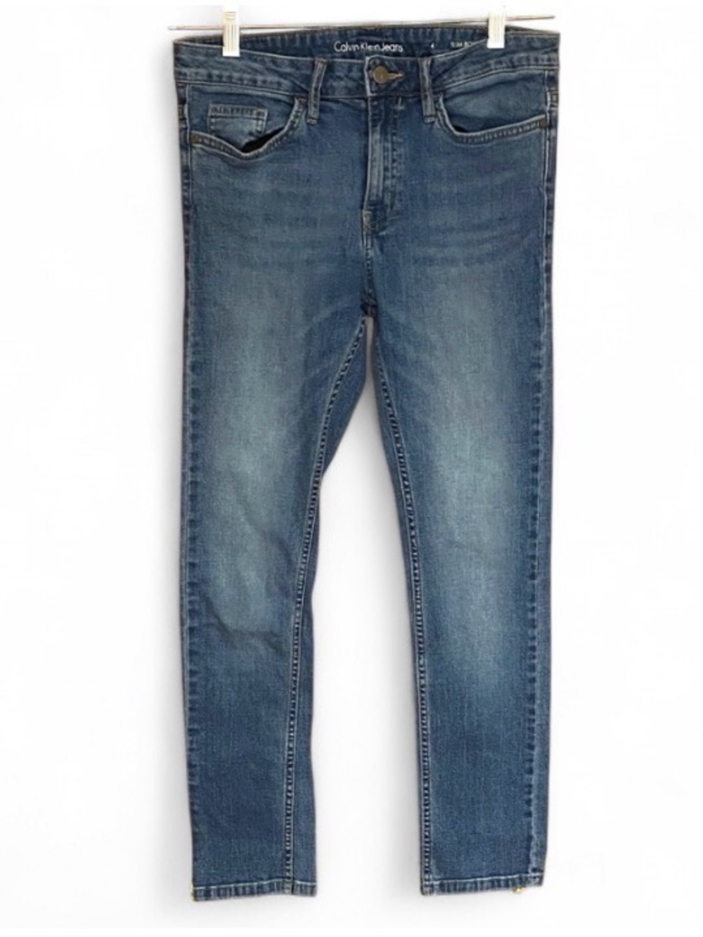 Calvin Klein Women’s Slim Boyfriend Jeans Size 4 Mid Wash Denim